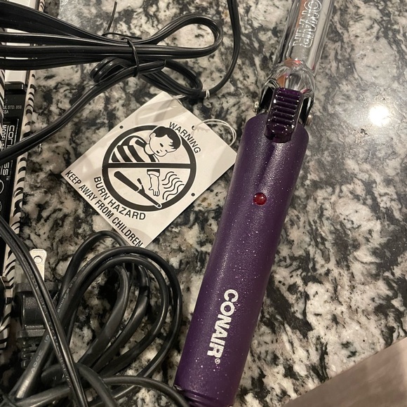 Conair Curling and Flat Iron Set - Picture 3 of 10